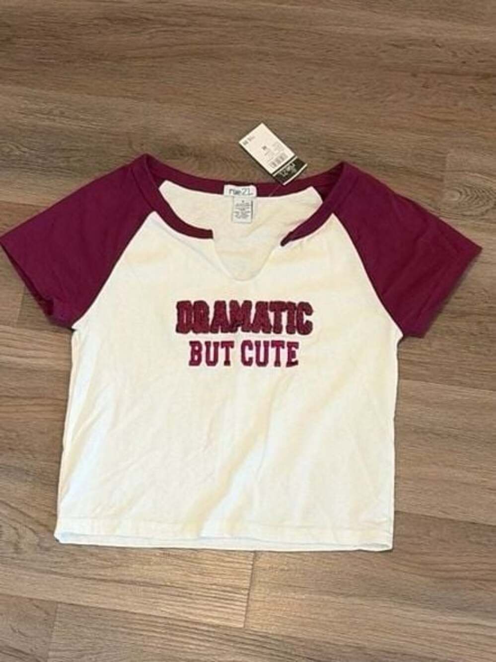 NWT rue21 Dramatic But Cute Notched Neck Raglan Baby Tee